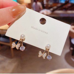💙💕💕Last one Butterfly Pearl Rhinestone Stud Earrings